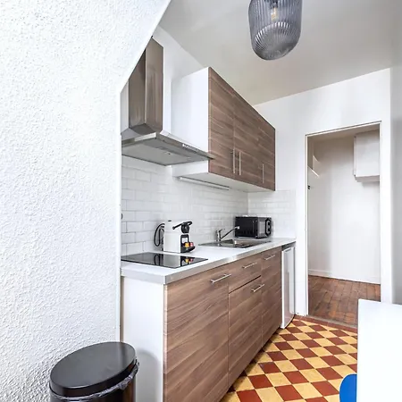 Blue And Pink Flat Next Montparnasse