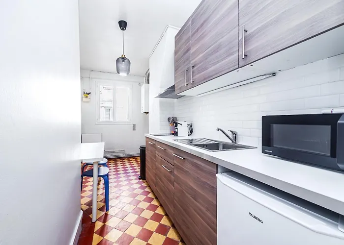 Blue And Pink Flat Next Montparnasse *